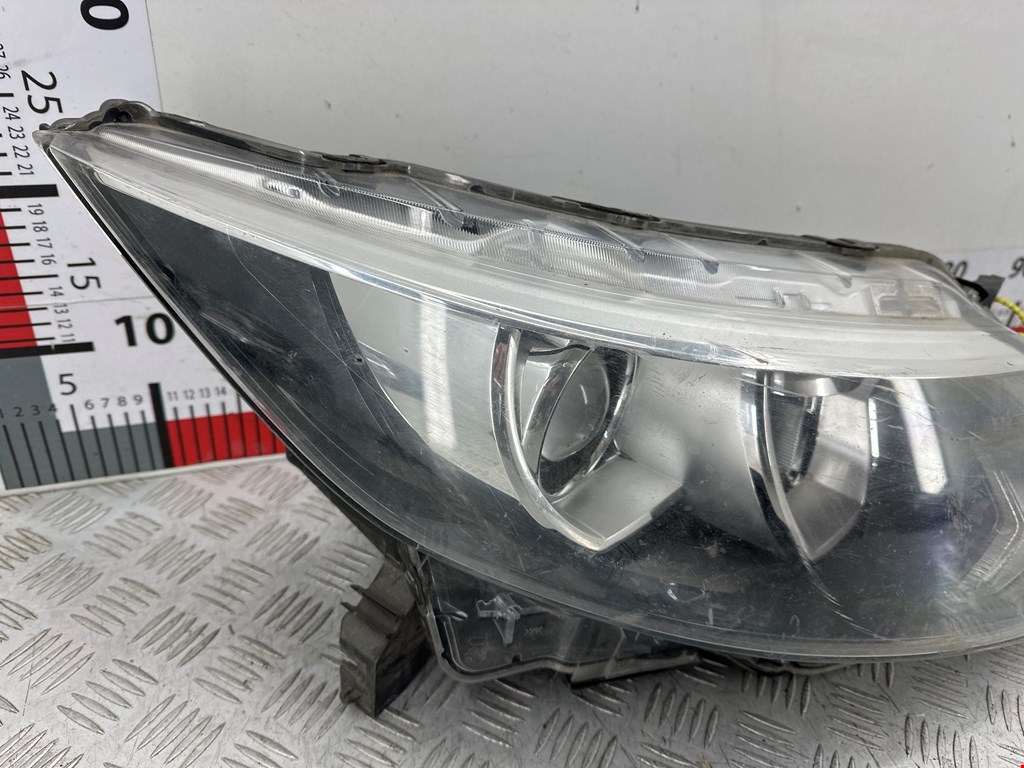 Фара правая NISSAN Qashqai J11 2013-2022