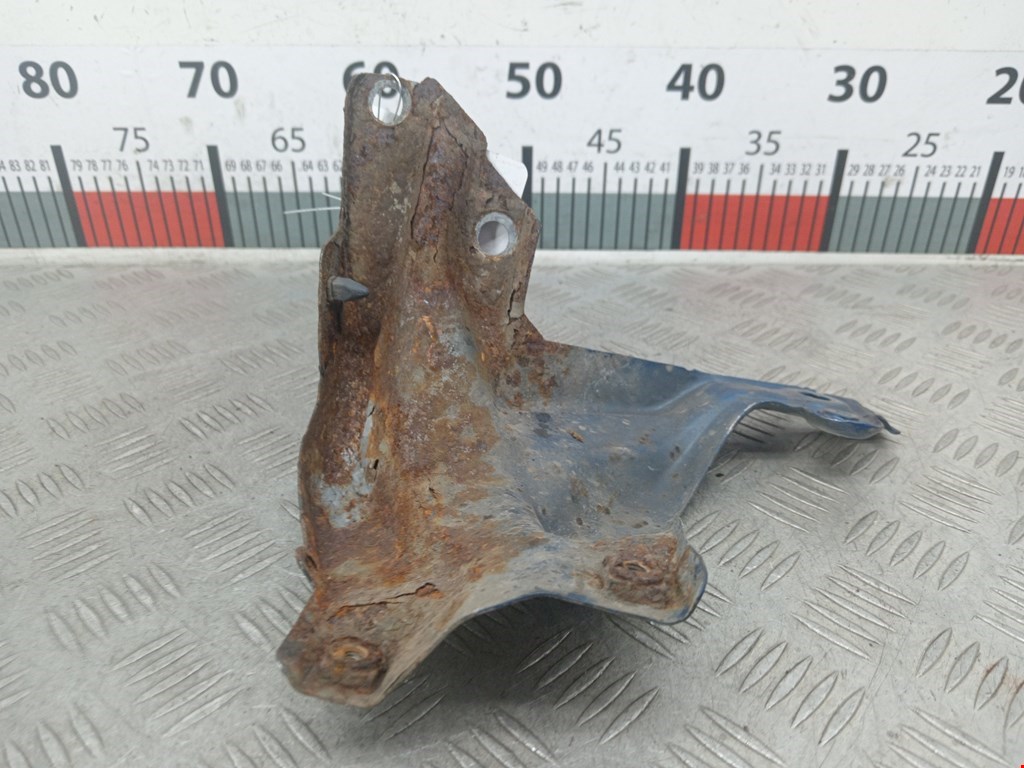 Кронштейн (крепление) крыла переднего левого Audi TT 8N (1998-2006)