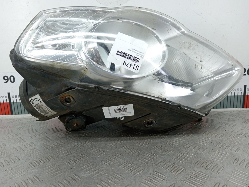 Фара левая VOLKSWAGEN Passat B6 2005-2011