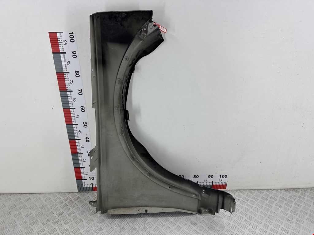 Крыло переднее левое LAND ROVER Discovery III 2005-2009
