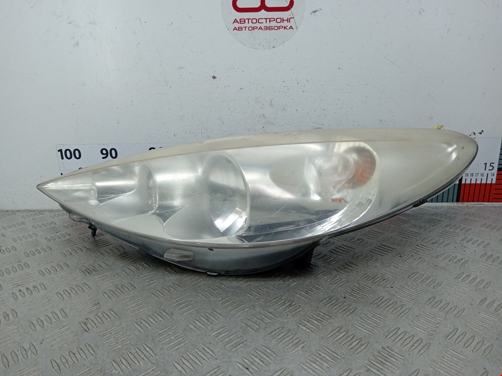 Фара левая Peugeot 206 (1998-2006)