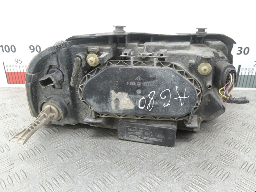 Фара левая VOLKSWAGEN Sharan 1995-2010