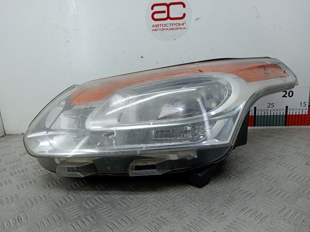Фара левая CITROEN C3 Picasso 2009-2017
