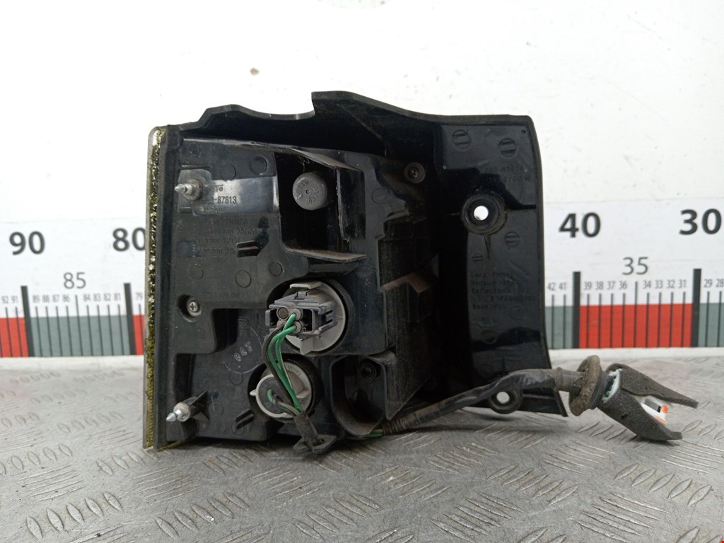 Фонарь задний правый MITSUBISHI Outlander XL 2006-2012