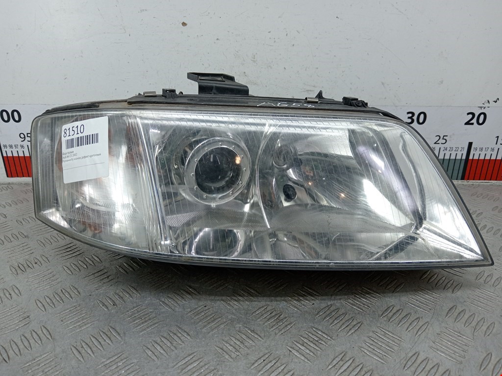 Фара правая AUDI A6 C5 1997-2004