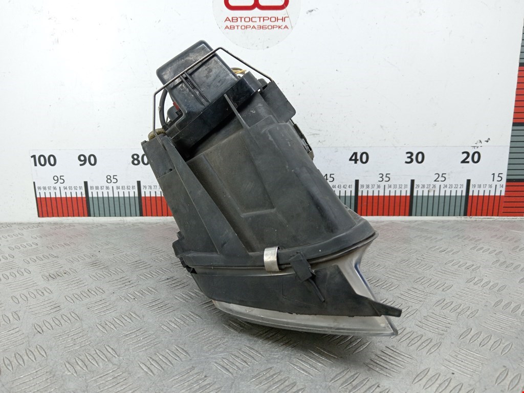 Фара правая AUDI A6 C5 1997-2004