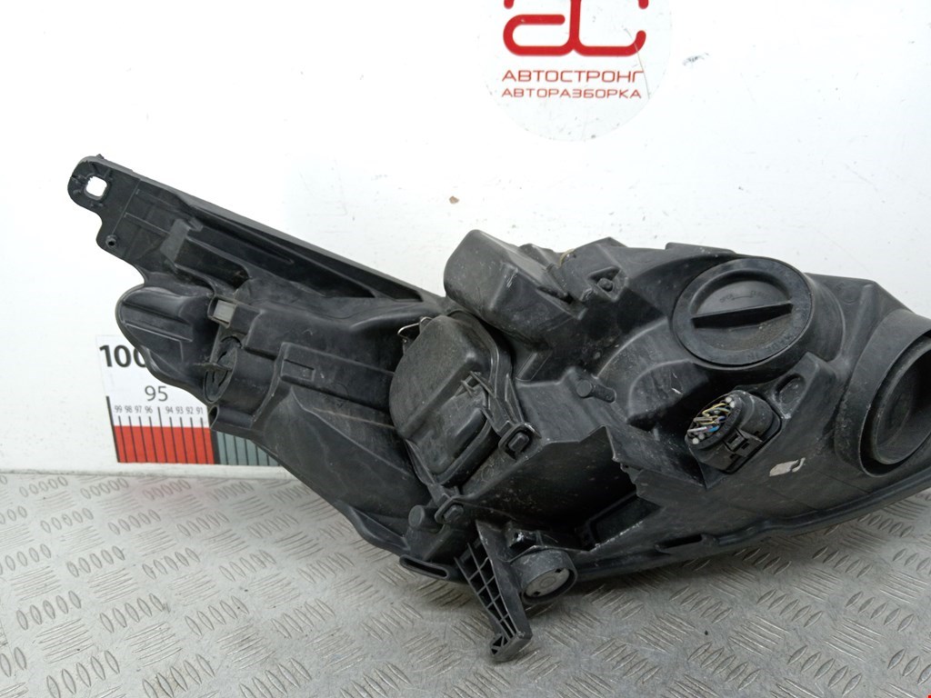 Фара левая FORD C-MAX 2010-2019