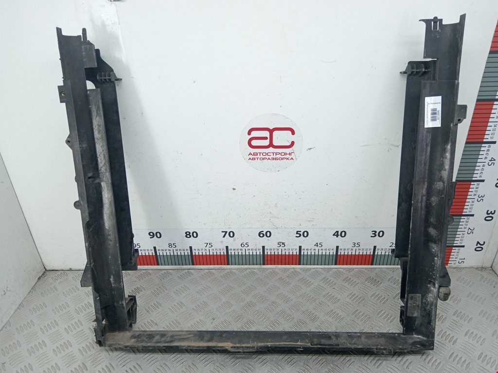 Кронштейн (крепление) радиатора LAND ROVER Range Rover 2002-2012