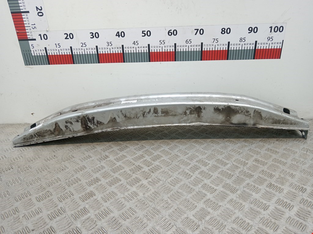 Усилитель переднего бампера (передний) CHRYSLER PT Cruser 2000-2010