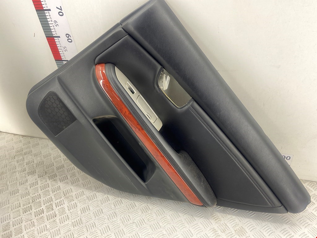 Обшивка двери задняя правая LEXUS RX 300\330\350\400H 2003-2009