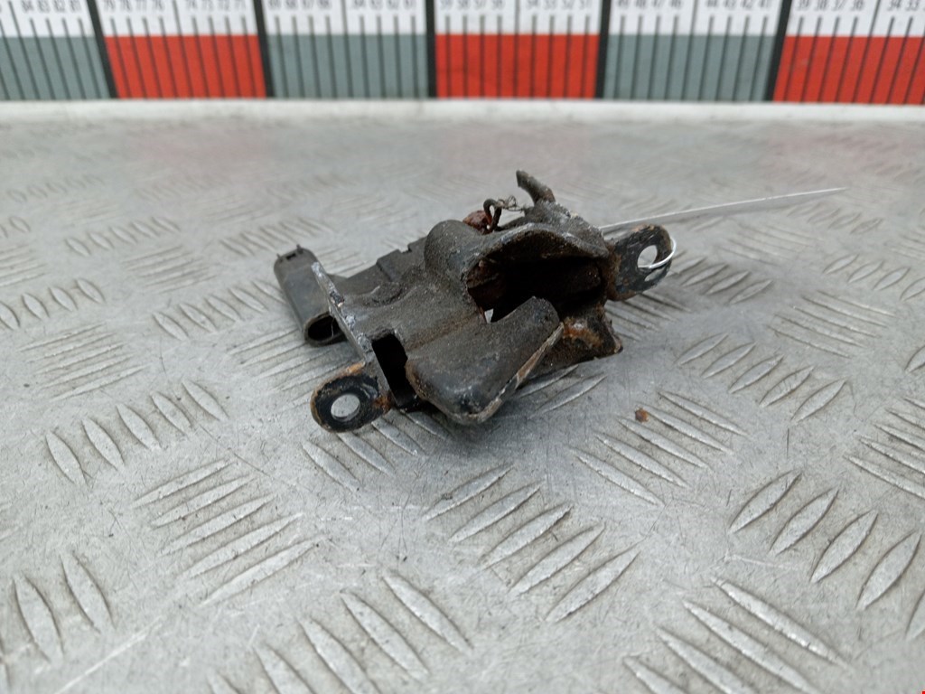 Замок капота CHRYSLER Crossfire 2003-2007