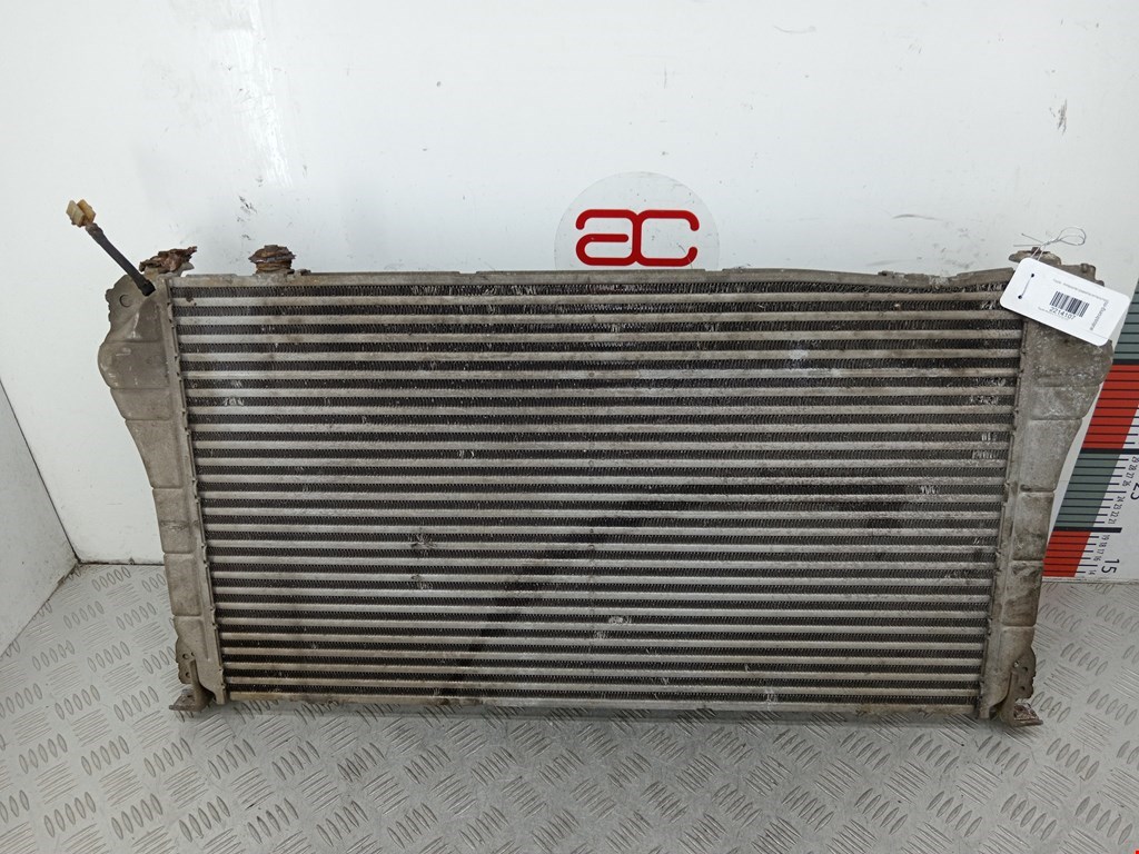 Интеркулер (радиатор интеркулера) TOYOTA Avensis 2009-2015