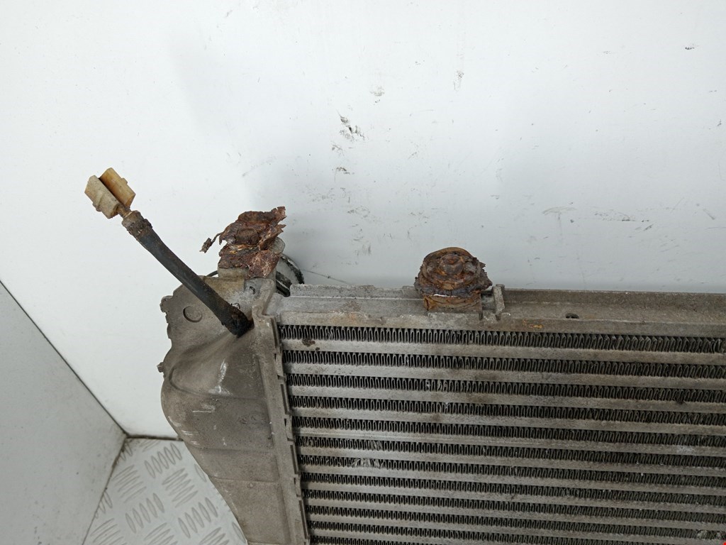 Интеркулер (радиатор интеркулера) TOYOTA Avensis 2009-2015