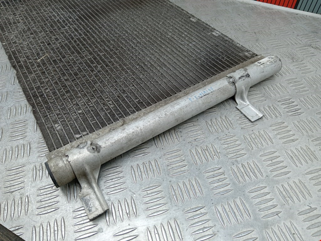 Радиатор кондиционера OPEL Astra J 2009-2017