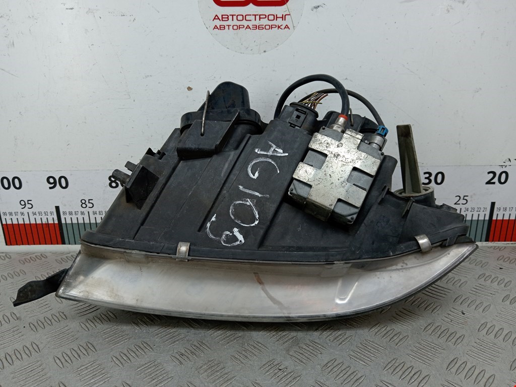 Фара правая AUDI A6 C5 1997-2004