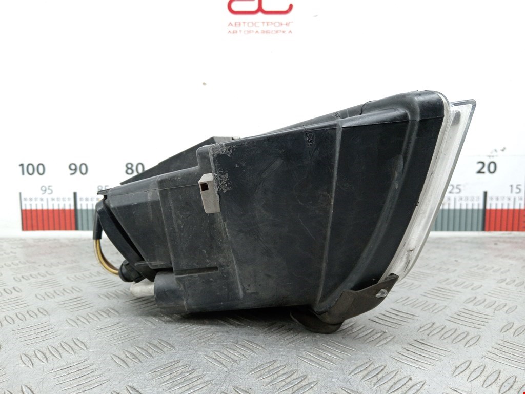 Фара правая AUDI A4 B5 1995-2001