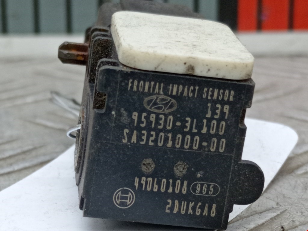 Датчик AIR BAG (подушек безопасности) HYUNDAI Santa Fe CM 2005-2012