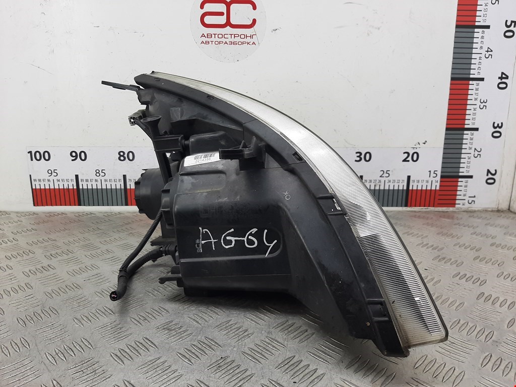 Фара левая KIA Carnival II 2006-2014