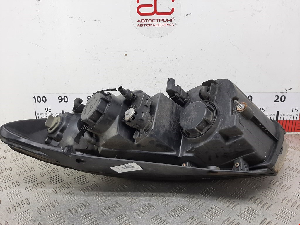 Фара правая HYUNDAI Santa Fe CM 2005-2012