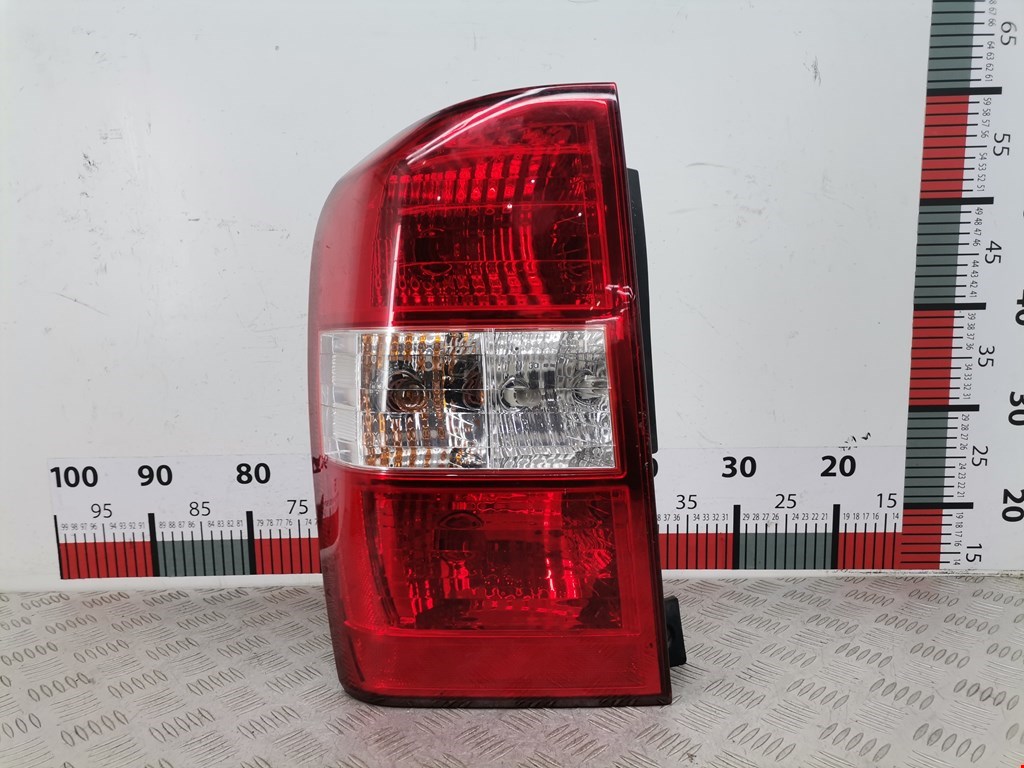 Фонарь задний левый KIA Carnival II 2006-2014