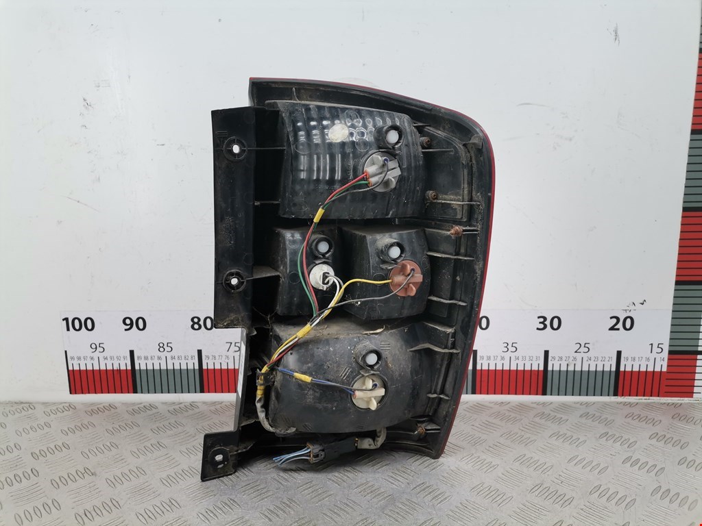 Фонарь задний левый KIA Carnival II 2006-2014