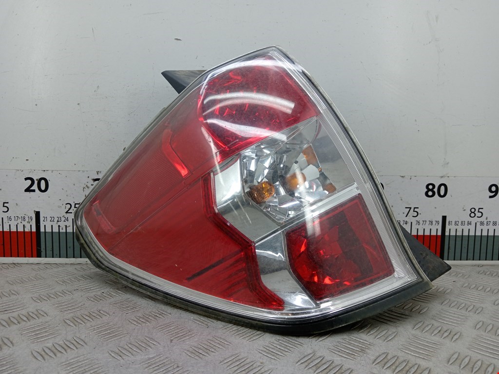 Фонарь задний левый SUBARU Forester III 2008-2013