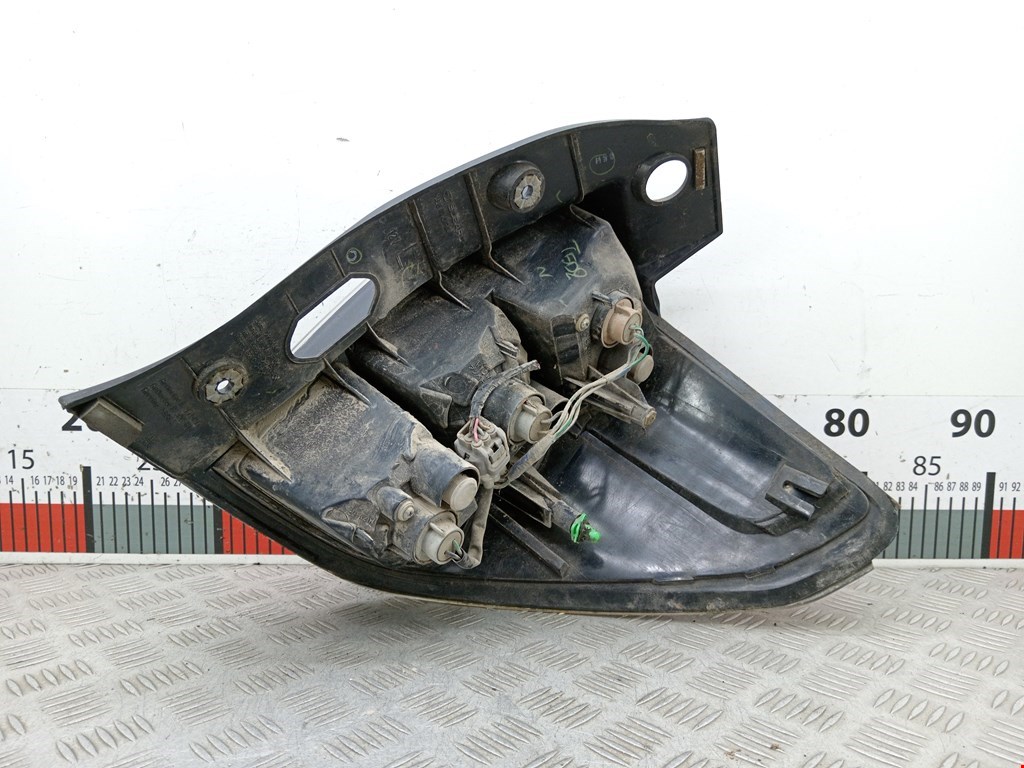 Фонарь задний левый SUBARU Forester III 2008-2013