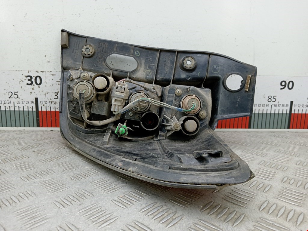 Фонарь задний левый SUBARU Forester III 2008-2013