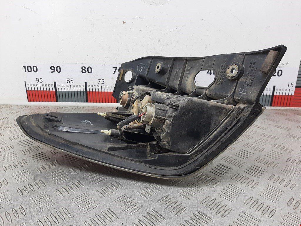 Фонарь задний правый SUBARU Forester III 2008-2013