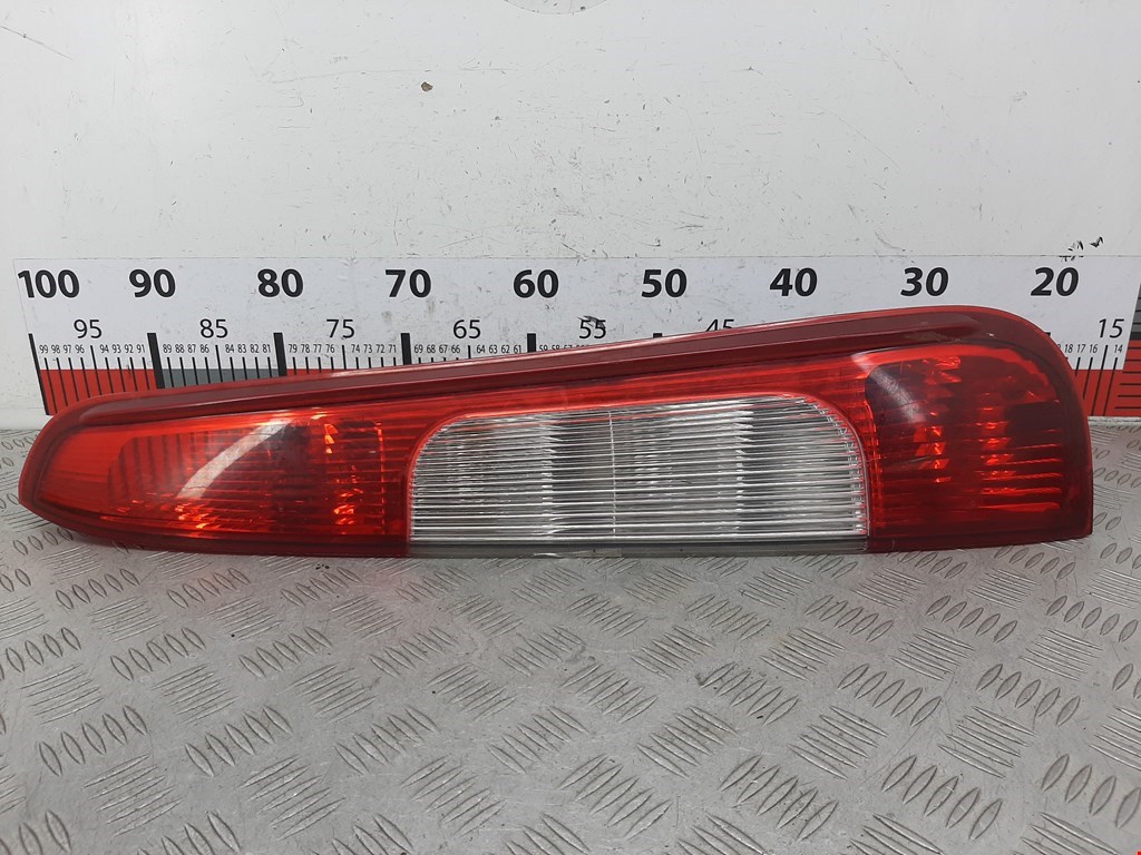 Фонарь задний правый FORD C-MAX 2003-2010