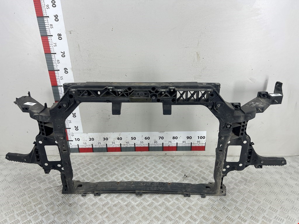 Панель передняя (передняя монтажная панель рамка передняя телевизор) Kia Soul 2 (PS) (2013-2019)