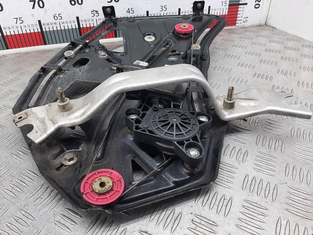 Стеклоподъемник задний левый MERCEDES-BENZ CL-Class C215 1999-2006