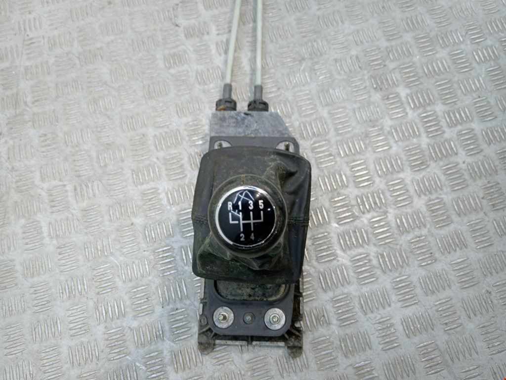 Кулиса (селектор) АКПП/МКПП в салоне VOLKSWAGEN Polo IV 2001-2009