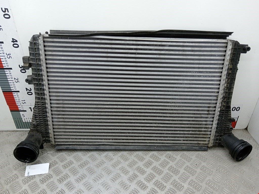 Интеркулер (радиатор интеркулера) VOLKSWAGEN Touran 2003-2010