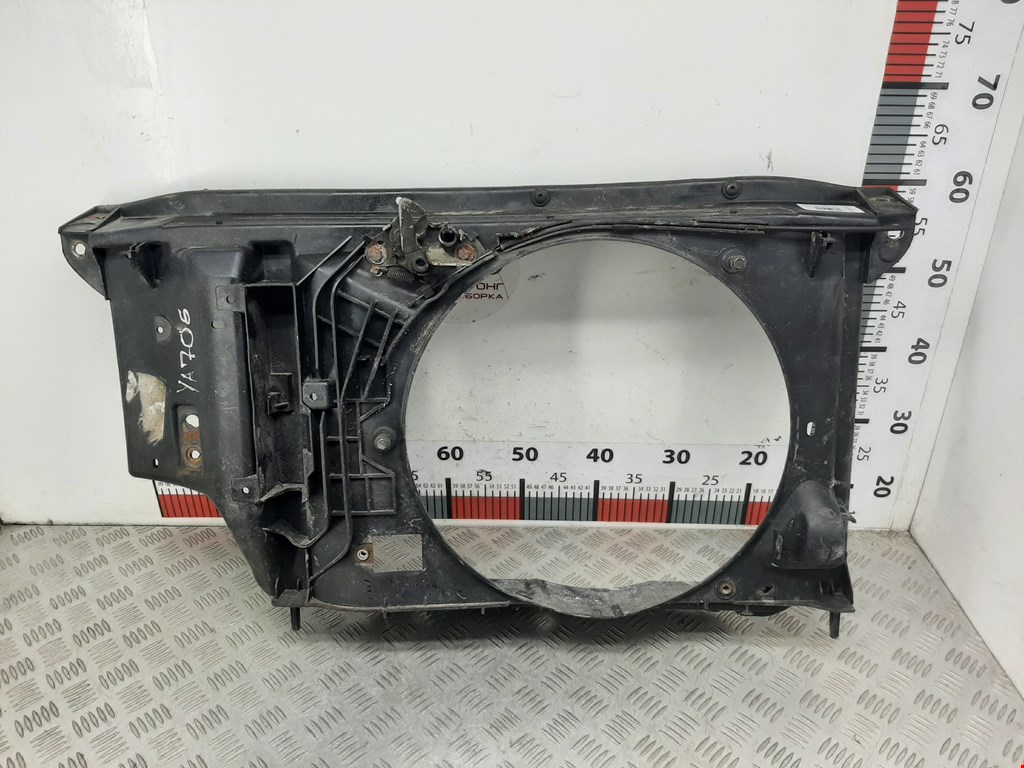 Панель передняя (передняя монтажная панель рамка передняя телевизор) Peugeot 206 (1998-2006)
