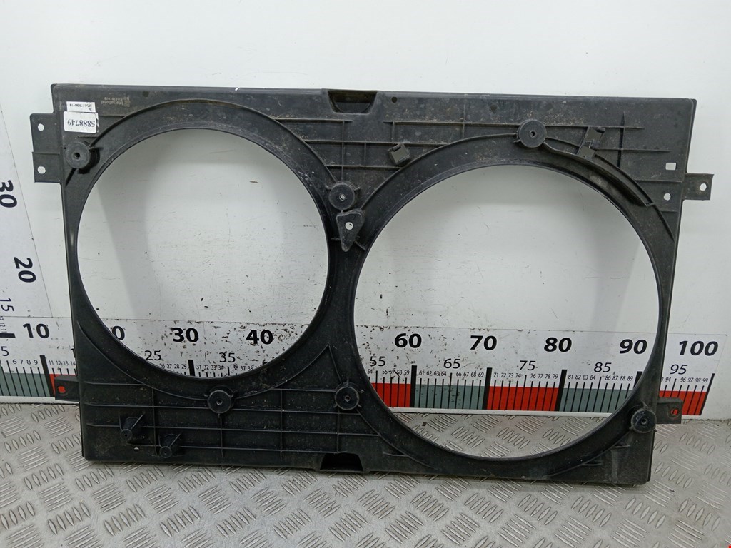 Диффузор (кожух) вентилятора VOLKSWAGEN Golf IV 1997-2003