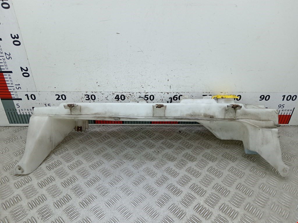 Бачок омывателя DODGE Nitro 2006-2011