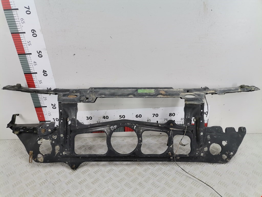 Панель передняя (передняя монтажная панель рамка передняя телевизор) BMW 5-Series (E39) (1995-2004)