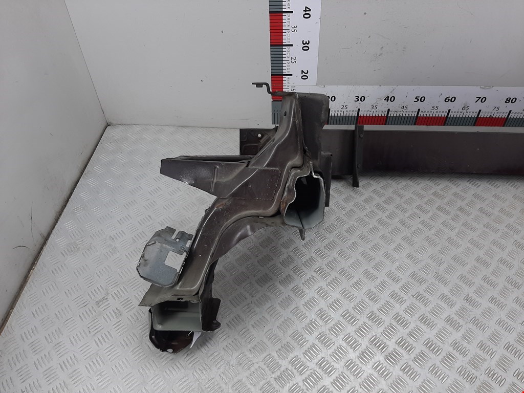 Усилитель переднего бампера (передний) VOLVO XC90 2002-2014