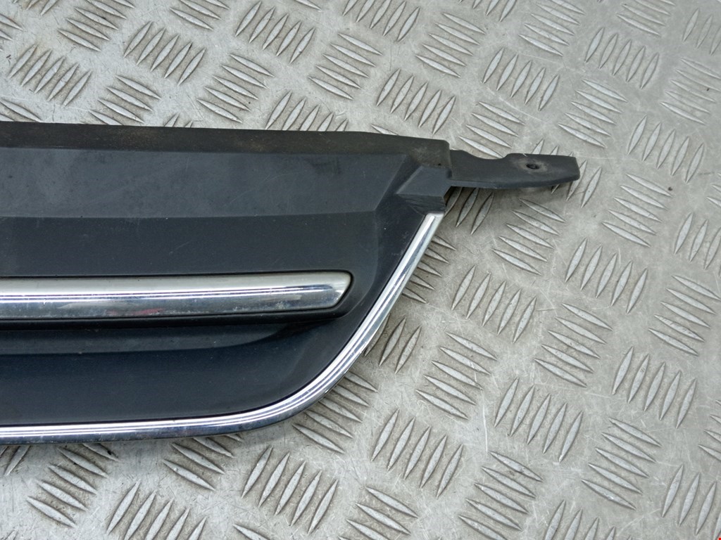 Решетка радиатора FORD C-MAX 2010-2019