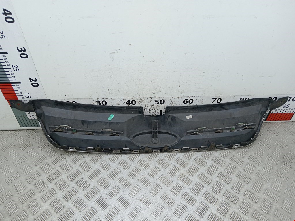 Решетка радиатора FORD C-MAX 2010-2019