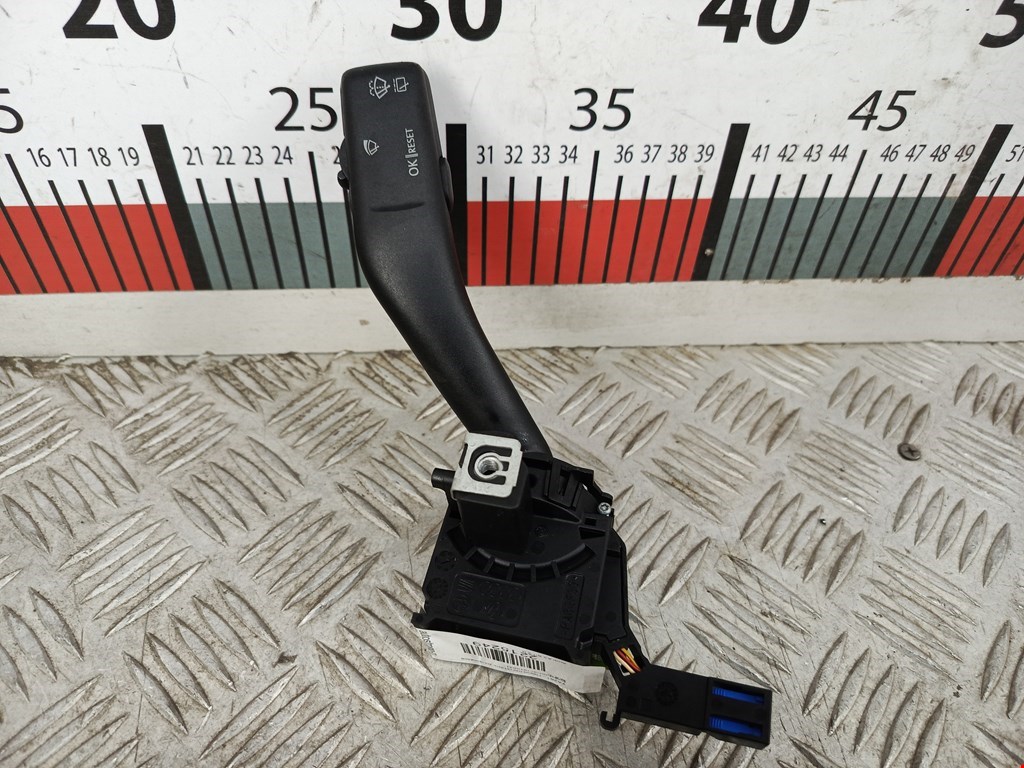 Переключатель стеклоочистителя AUDI A3 8P 2003-2013