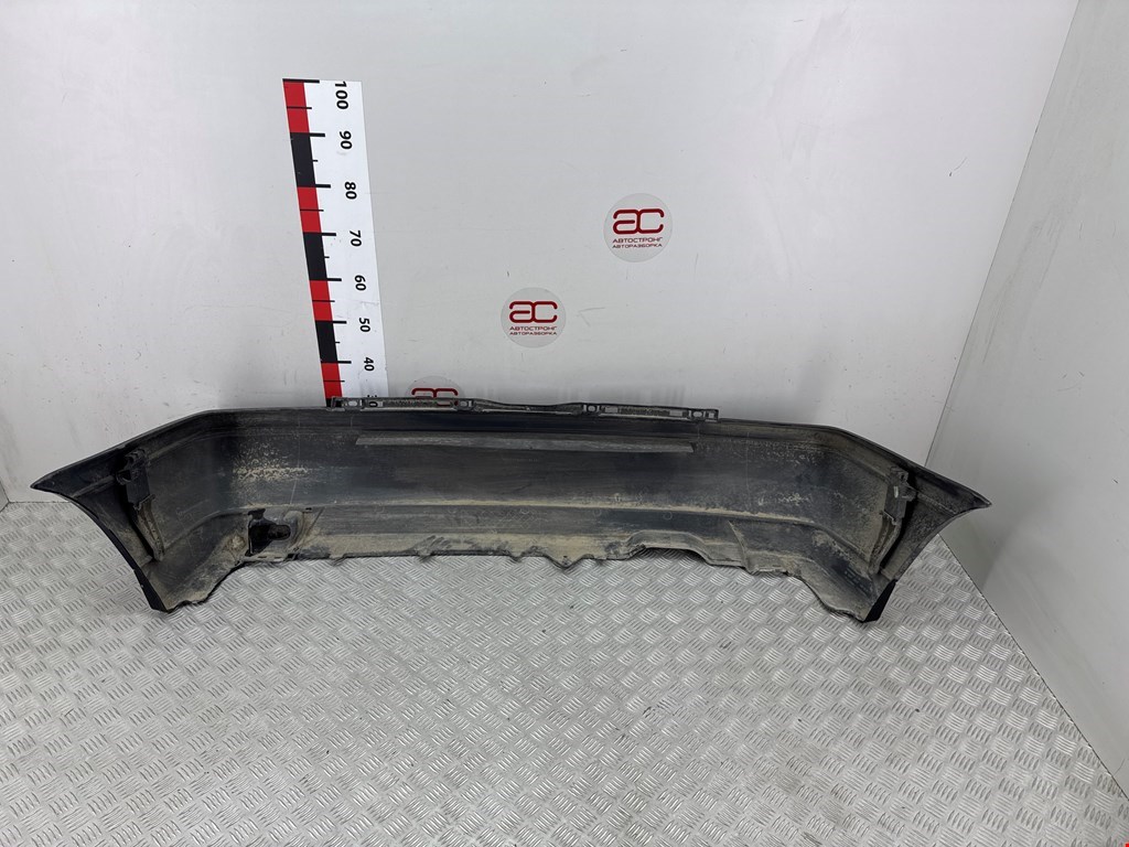 Бампер задний VOLKSWAGEN Golf III 1991-1997