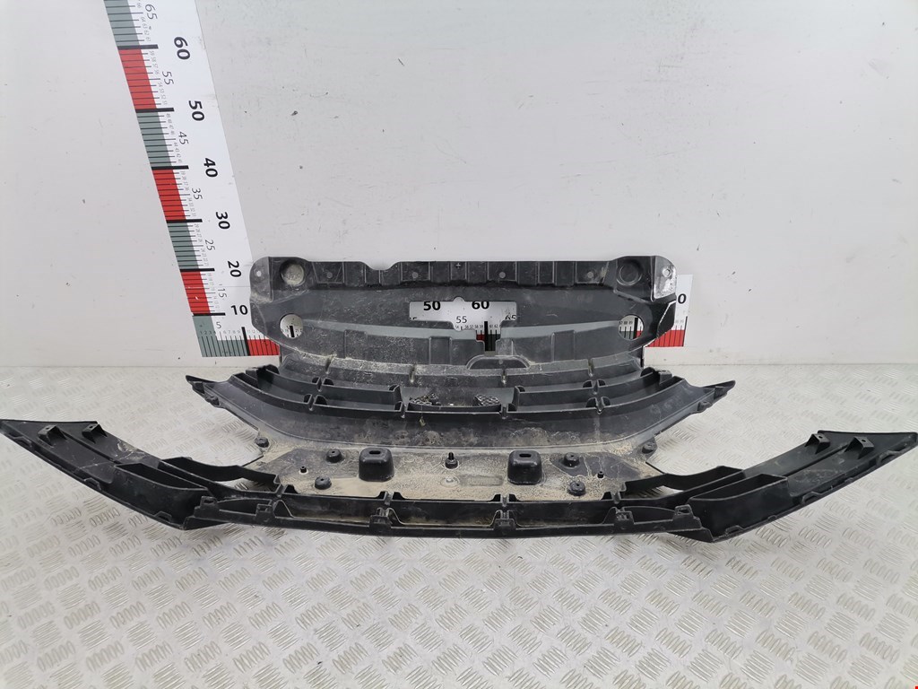 Решетка радиатора LADA (VAZ) Granta 2011-н.в.