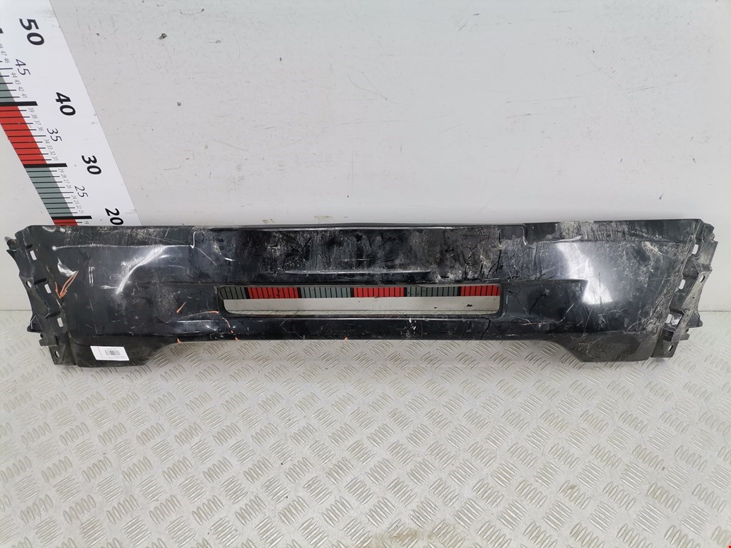 Накладка (молдинг) бампера переднего Mitsubishi Outlander 3 (2012-2023)