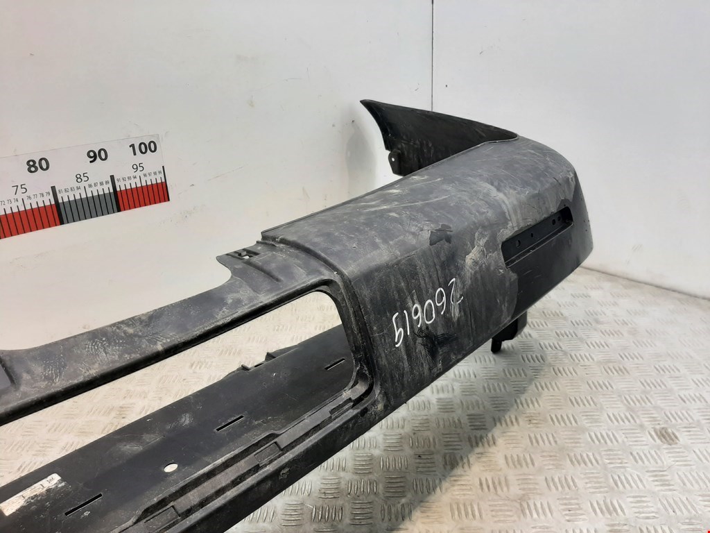 Бампер задний LAND ROVER Discovery IV 2009-2016