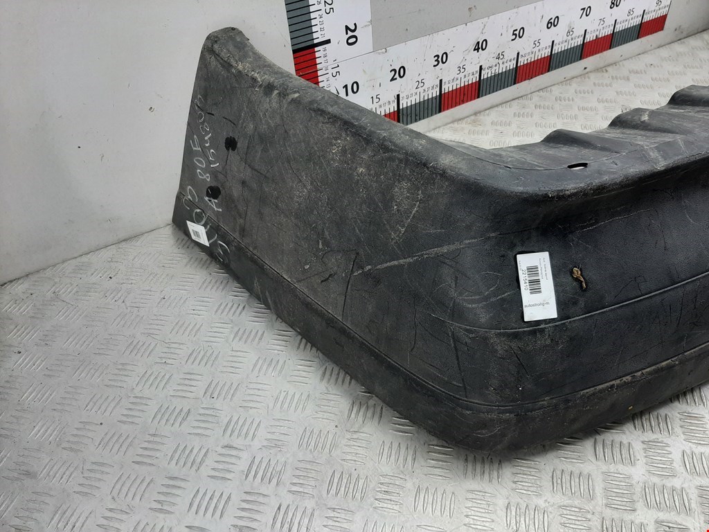 Бампер задний AUDI 80 B3 1986-1991
