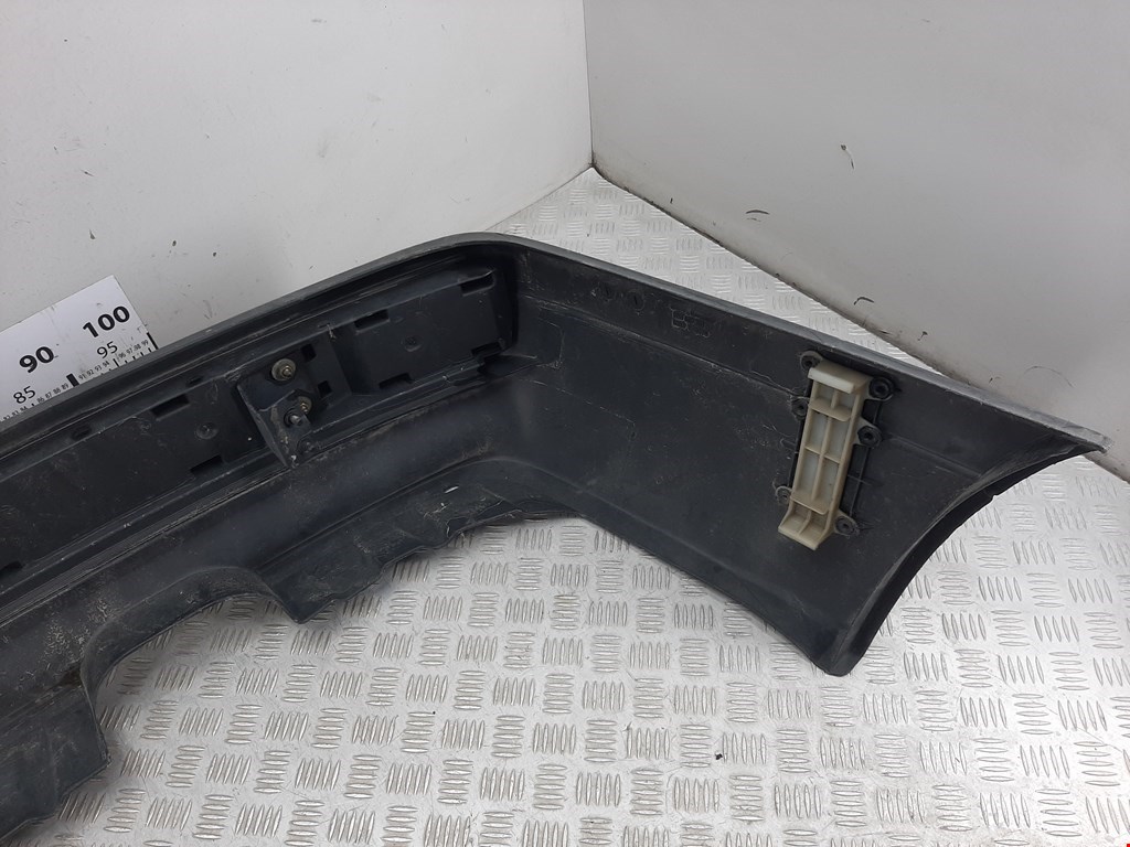 Бампер задний AUDI 80 B3 1986-1991