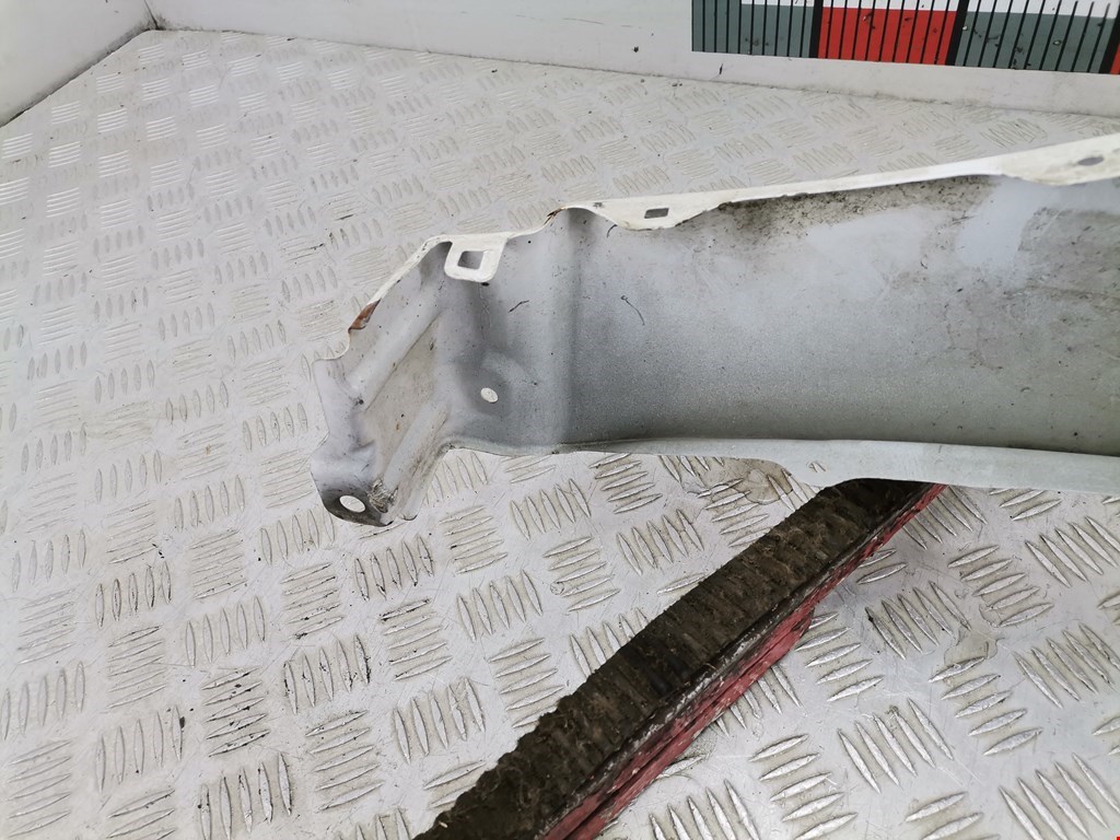 Крыло переднее правое LEXUS LX 570 2007-н.в.