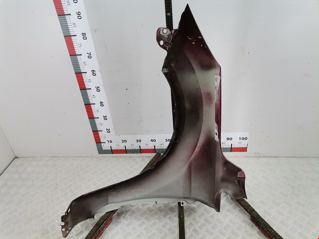 Крыло переднее правое FORD Focus II 2005-2011